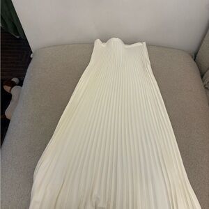 Meshki White Pleated Maxi Skirt